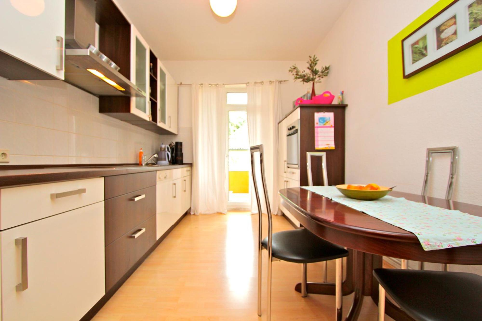 Private Apartments Near Exhibition Center Hannover Bagian luar foto